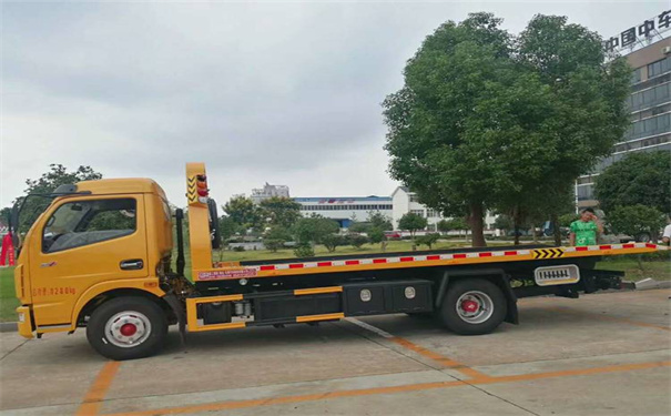 江津定远24小时拖车救援电话号码，定远道路救援公司怎么收费的